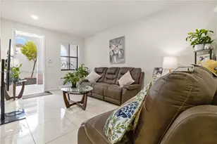 10268 NW 88th Terrace, Doral, FL 33178 - Photo 7