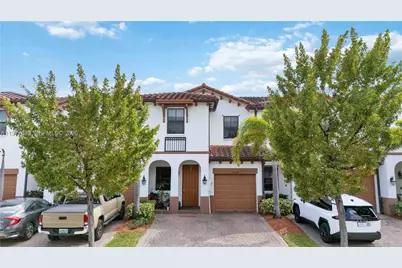 10268 NW 88th Ter, Doral, FL 33178 - Photo 3