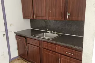 6950 NW 6th Ct, Miami, FL 33150 - Photo 5