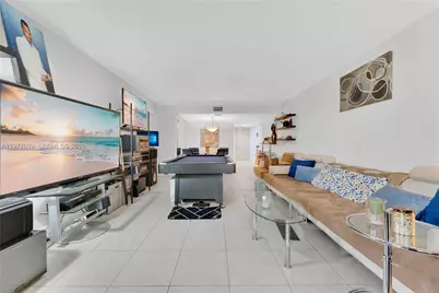 16200 Golf Club Rd #102, Weston, FL 33326 - Photo 5