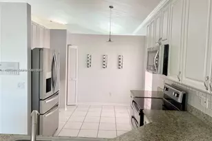 15627 SW 16th Ct, Pembroke Pines, FL 33027 - Photo 11