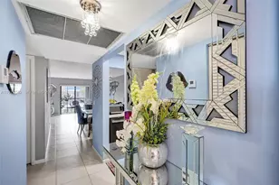 871 NE 207th Ln, Miami, FL 33179 - Photo 3