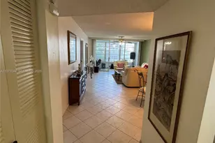 8330 Sands Point Blvd, Tamarac, FL 33321 - Photo 7