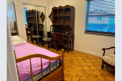 11219 SW 33 Rd Circle Pl 11219 SW 33 Rd Cir Pl, Miami, FL 33165 - Photo 7