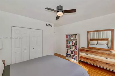 10450 NE 5th Ave, Miami Shores, FL 33138 - Photo 17