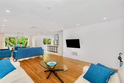 10450 NE 5th Ave, Miami Shores, FL 33138 - Photo 3