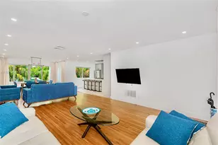 10450 NE 5th Ave, Miami Shores, FL 33138 - Photo 3