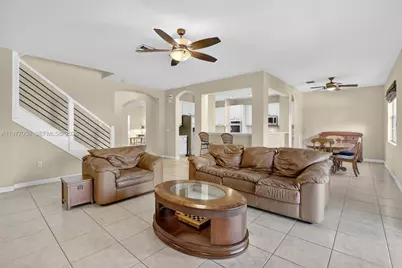 19151 N Hibiscus St, Weston, FL 33332 - Photo 25