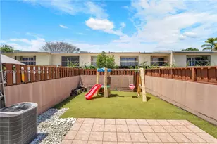 14145 Kendale Lakes Cir, Miami, FL 33183 - Photo 11