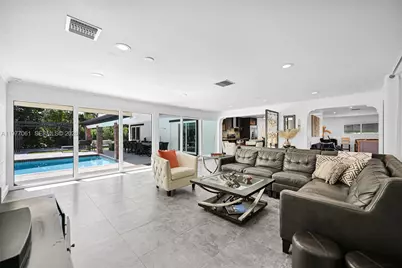7700 SW 139th Ter, Palmetto Bay, FL 33158 - Photo 1