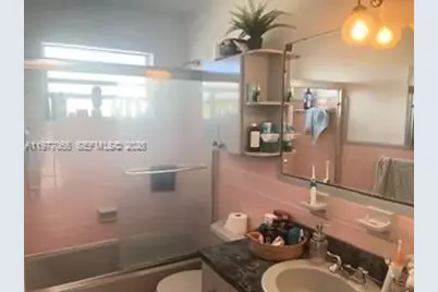 1698 Jefferson Ave #40, Miami Beach, FL 33139 - Photo 9