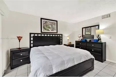 10528 SW 118th Pl, Miami, FL 33186 - Photo 33