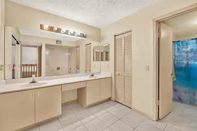 10528 SW 118th Pl, Miami, FL 33186 - Photo 31