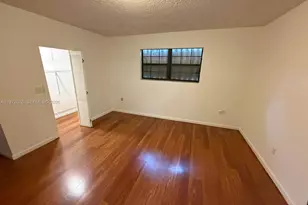 1585 W 53rd St, Hialeah, FL 33012 - Photo 5