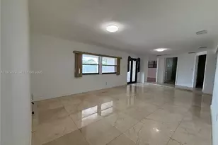 1585 W 53rd St, Hialeah, FL 33012 - Photo 7