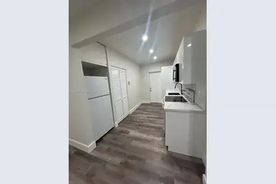 2929 NW 47th St #2, Miami, FL 33142 - Photo 11