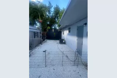 2929 NW 47th St #2, Miami, FL 33142 - Photo 15