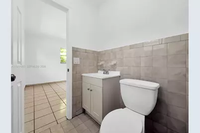 15401 SW 212th St, Miami, FL 33187 - Photo 31