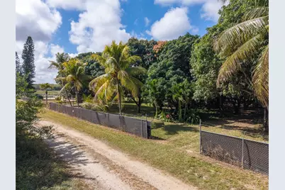 15401 SW 212th St, Miami, FL 33187 - Photo 43