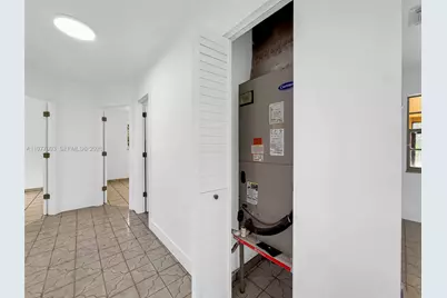 15401 SW 212th St, Miami, FL 33187 - Photo 17