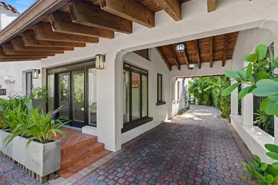 1028 NE 84th St, Miami, FL 33138 - Photo 5