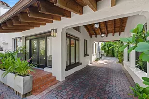 1028 NE 84th St, Miami, FL 33138 - Photo 5