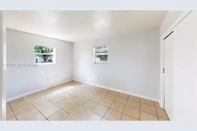2760 NW 58th St, Miami, FL 33142 - Photo 19