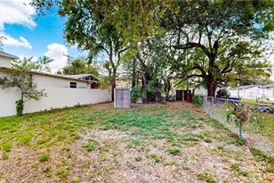 2760 NW 58th St, Miami, FL 33142 - Photo 27