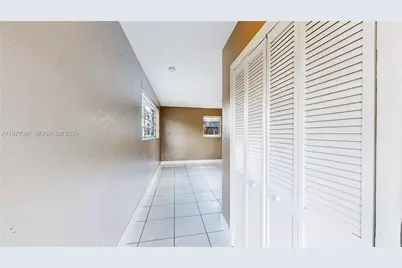 2760 NW 58th St, Miami, FL 33142 - Photo 3