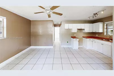 2760 NW 58th St, Miami, FL 33142 - Photo 9