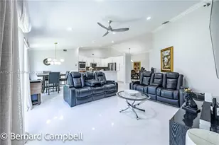 1210 NW 193rd Ave, Pembroke Pines, FL 33029 - Photo 9