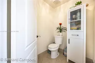 1210 NW 193rd Ave, Pembroke Pines, FL 33029 - Photo 25