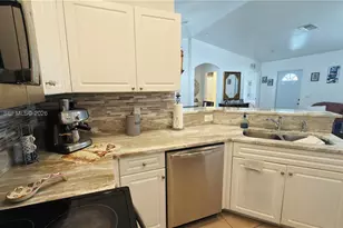 2616 27th St W, Other City - In The State Of Florida, FL 33971 - Photo 17