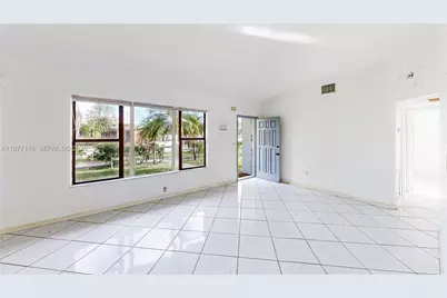 1610 NW 9th Ct, Homestead, FL 33030 - Photo 9