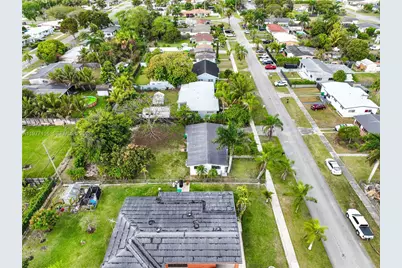 1610 NW 9th Ct, Homestead, FL 33030 - Photo 43