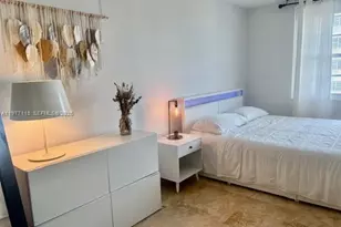 100 Lincoln Rd, Miami Beach, FL 33139 - Photo 11