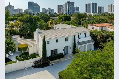 2887 Pine Tree Dr, Miami Beach, FL 33140 - Photo 3