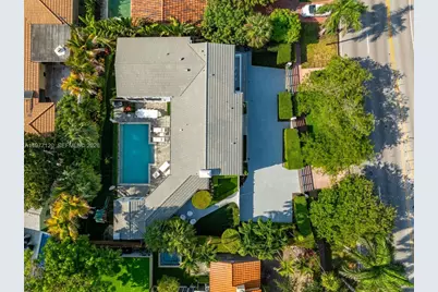 2887 Pine Tree Dr, Miami Beach, FL 33140 - Photo 43