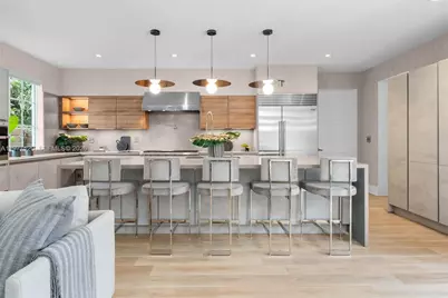 2887 Pine Tree Dr, Miami Beach, FL 33140 - Photo 7