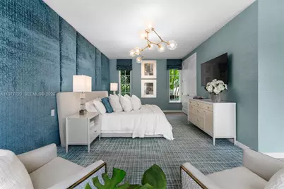 2887 Pine Tree Dr, Miami Beach, FL 33140 - Photo 21