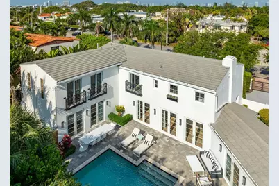 2887 Pine Tree Dr, Miami Beach, FL 33140 - Photo 43