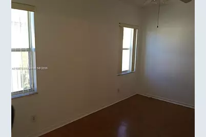 16134 Emerald Cove Rd #16134, Weston, FL 33331 - Photo 9