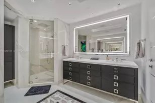 1000 S Pointe Dr, Miami Beach, FL 33139 - Photo 13