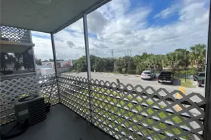 3710 NW 21st St, Lauderdale Lakes, FL 33311 - Photo 17