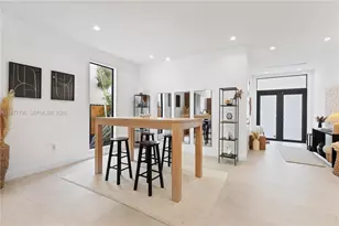 3047 Elizabeth St, Miami, FL 33133 - Photo 9