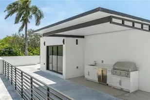 3047 Elizabeth St, Miami, FL 33133 - Photo 57