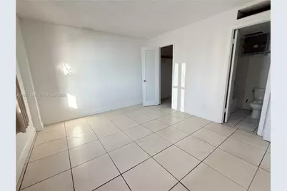 899 West Ave #8F, Miami Beach, FL 33139 - Photo 3