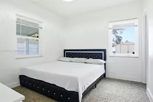 1455 NE 180th St, North Miami Beach, FL 33162 - Photo 21