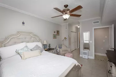 6976 SW 39th St #G204, Davie, FL 33314 - Photo 15