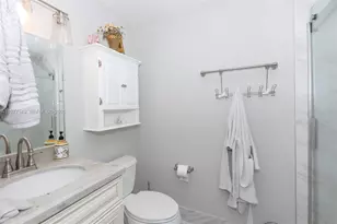 6976 SW 39th St, Davie, FL 33314 - Photo 17